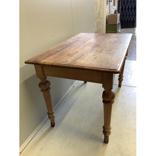 1046 - A 19th century French kitchen table with a single drawer, width 127cm, depth 77cm, height 81cm. Cond... 