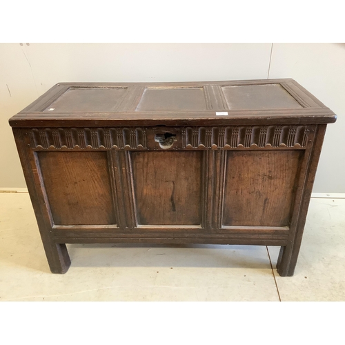 1094 - A 17th century panelled oak coffer, (damage to lock), width 111cm, depth 54cm, height 75cm. Conditio... 