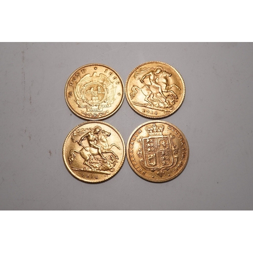 1454 - Gold coins, two George V gold half sovereigns, good VF, a Victoria gold half sovereign, 1883, fine, ... 