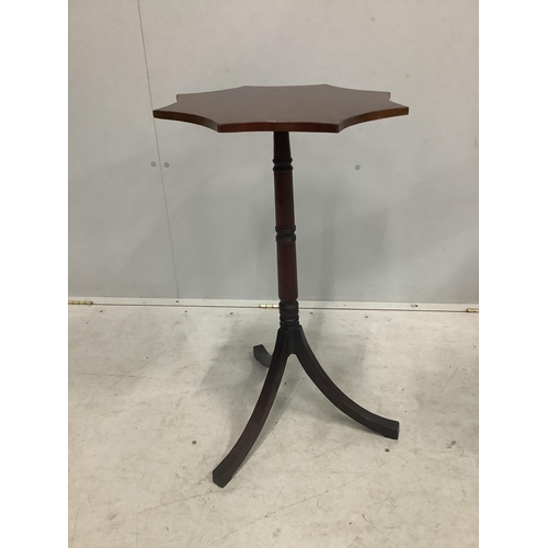 1013 - A pair of Regency style mahogany tripod wine tables, width 43cm, height 74cm. Condition - fair to go... 