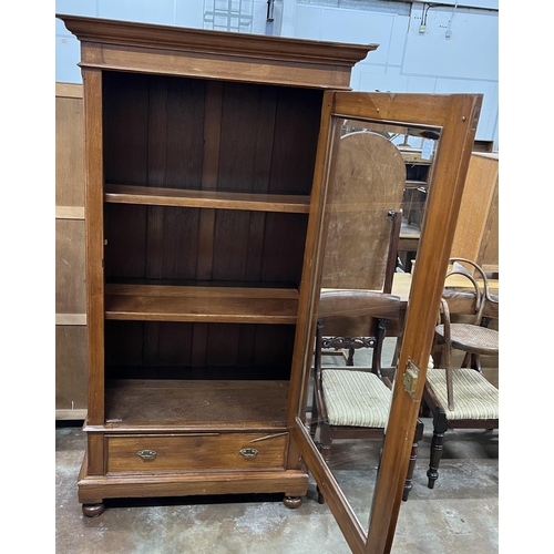 1119 - An early 20th century Victorian style Anglo Indian teak bookcase, width 104cm, depth 56cm, height 19... 