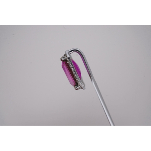 1926 - A North American? 10k white metal and single stone emerald cut synthetic ruby set stick pin, 55mm, g... 