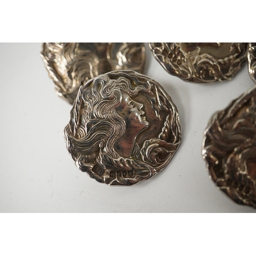 463 - A set of 5 Edwardian Art Nouveau imported silver buttons decorated with maidens heads, Charles Henry... 