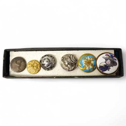 467 - Six assorted late 19th/early 20th century buttons;Condition - good gilt metal with enamel Edwardian ... 