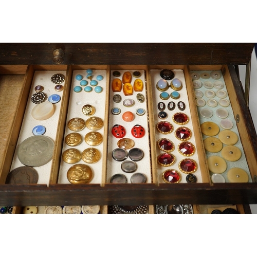 473 - A collection of assorted early to mid 20th century buttons, largest 23mm;Condition - good cut steel ... 