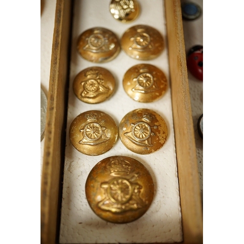 473 - A collection of assorted early to mid 20th century buttons, largest 23mm;Condition - good cut steel ... 