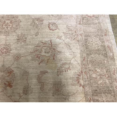 66 - A Zeigler style ivory ground carpet, 260cm x 178cm. Condition - good but has a small stained patch a... 