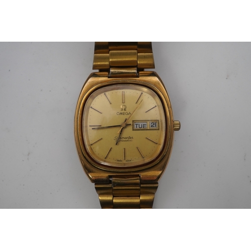 124 - A gentleman's early 1980's steel and gold plated Omega Seamaster Automatic wrist watch, on a stainle... 