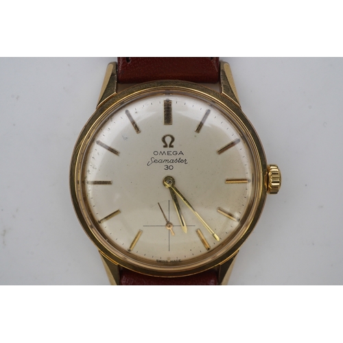 129 - A gentleman's steel and gold plated Omega Seamaster 30 manual wind wrist watch, on a later associate... 