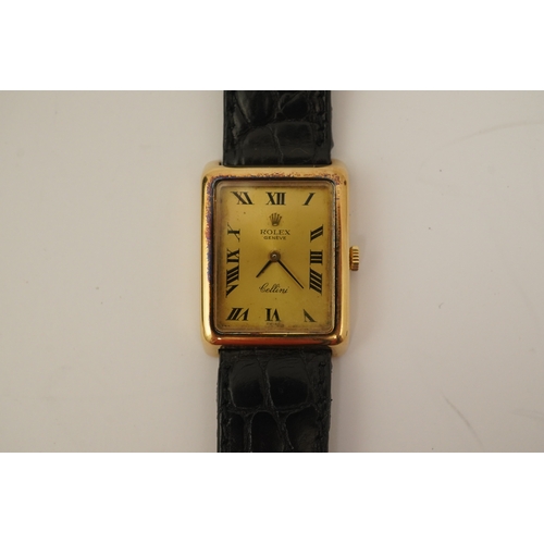 136 - A gentleman's 18ct gold Rolex Cellini manual wind wrist watch, with rectangular Roman dial, case dia... 