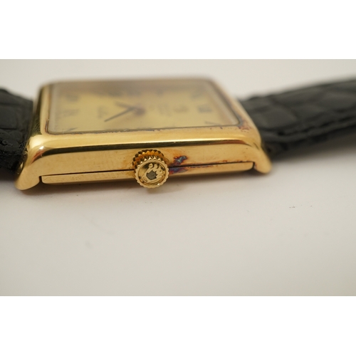 136 - A gentleman's 18ct gold Rolex Cellini manual wind wrist watch, with rectangular Roman dial, case dia... 