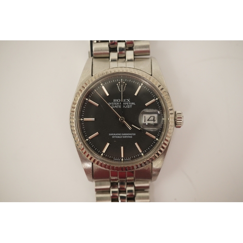 150 - A gentleman's mid 1970's stainless steel Rolex Oyster Perpetual Datejust, on a stainless steel Rolex... 