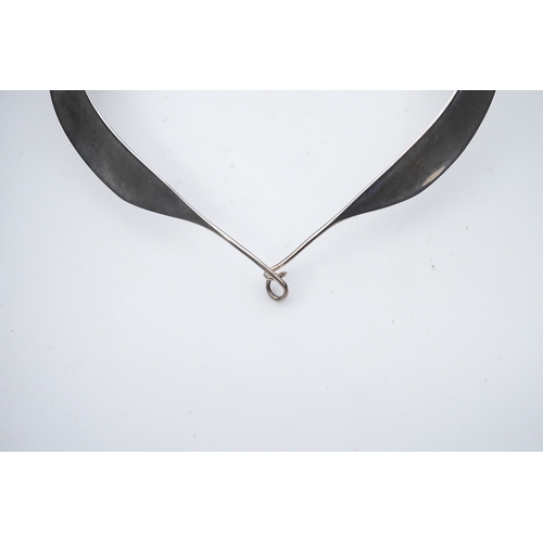 271 - Vivianna Torun Bülow-Hübe for Georg Jensen, a silver and smoky quartz set drop pendant necklace, Den... 