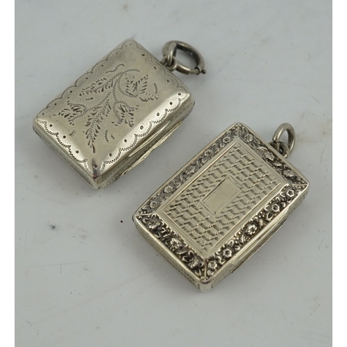 31 - A George IV engraved and embossed silver rectangular vinaigrette by John Bettridge, Birmingham, circ... 