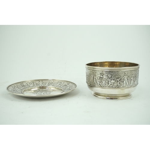 47 - A late 19th/early 20th century Tiffany & Co sterling silver christening bowl on stand, with engraved... 