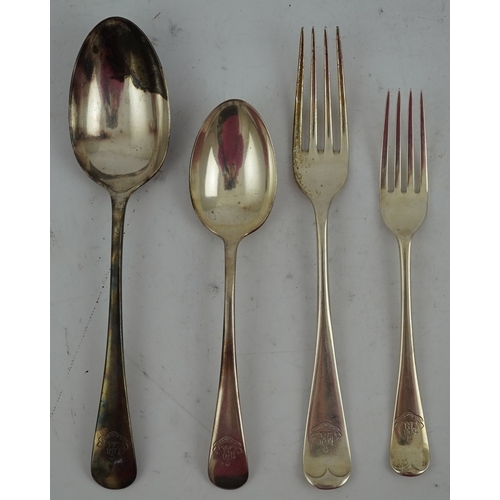 60 - A harlequin part canteen of Edwardian and later silver Old English pattern flatware, various dates a... 