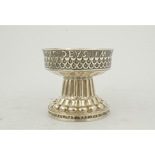 61 - An Edwardian embossed silver replica model of the 16th century Tudor Cup or Holms Cup, by Nathan & H... 