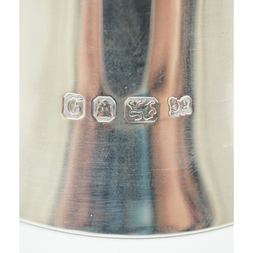 97 - An Elizabeth II silver fox head stirrup cup, by William Comyns & Sons Ltd, London, 1978, 13.4cm, 9oz... 