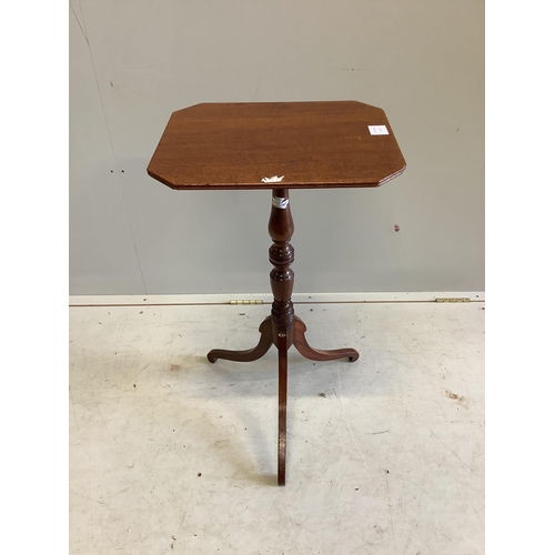 1075 - A Regency octagonal mahogany tripod wine table, width 42cm, depth 35cm, height 73cm. Condition - fai... 