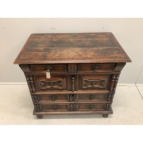 1127 - An 18th century oak block front chest of drawers, width 96cm, depth 61cm, height 85cm. Condition - f... 