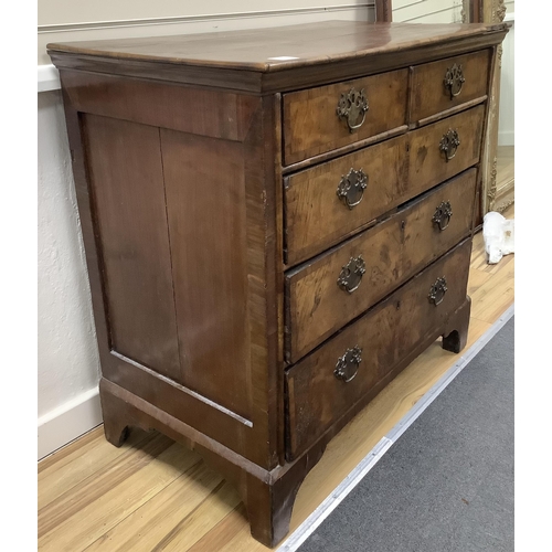 1138 - An 18th century walnut chest of drawers, width 96cm, depth 53cm, height 92cm. Condition - poor... 