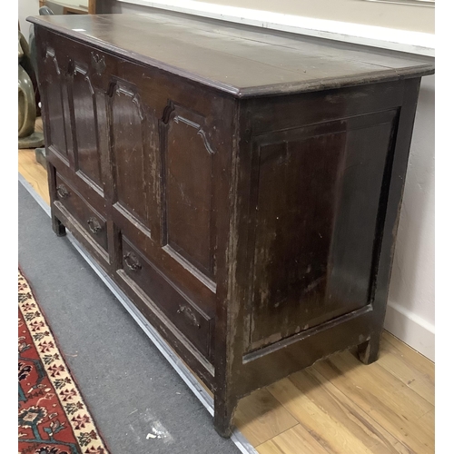 1141 - A mid 18th century North Wales oak mule chest, width 136cm, depth 53cm, height 84cm. Condition - poo... 