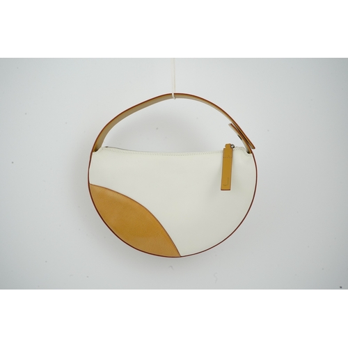 1257 - A vintage Jaeger leather white and tan shoulder bag