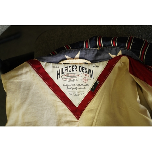 1266 - A stylish Tommy Hilfiger 'American' blazer Size Small