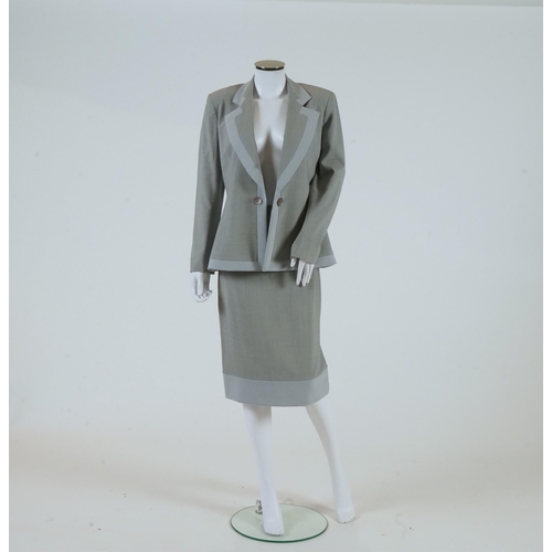 1272 - A Lea Rome grey skirt suit and a pale pink skirt