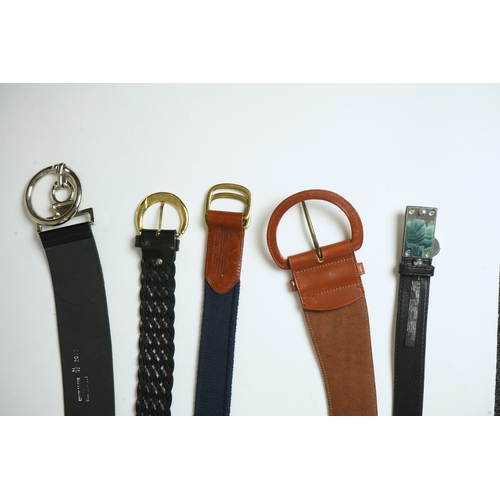 1298 - Five lady's belts