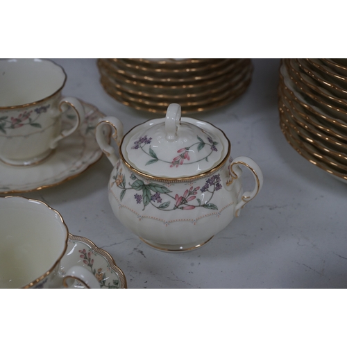 1388 - An extensive Noritake Brookhollow floral and gilt decorated dinner and tea service. Condition - go... 