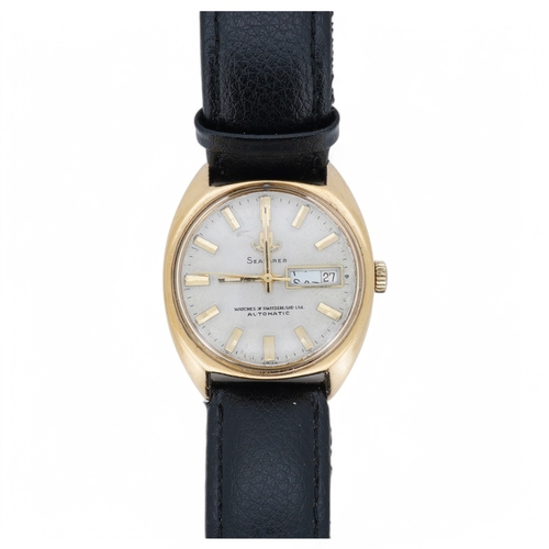 1928 - A gentleman's 9ct gold Watches of Switzerland Seafarer's automatic wrist watch, with baton numerals ... 