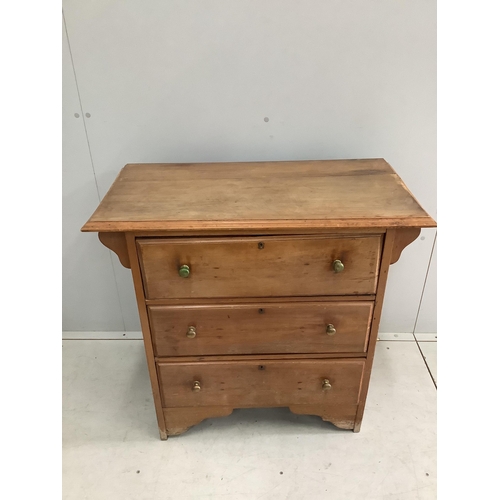 1099 - An early 20th century mahogany marble topped chest of three drawers, width 83cm, depth 42cm, height ... 
