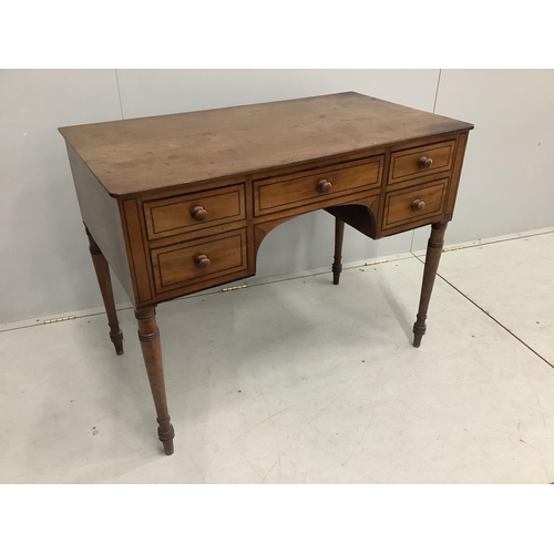 1103 - A Regency ebony strung mahogany kneehole dressing table, width 99cm, depth 55cm, height 78cm. Condit... 