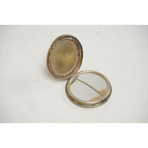 1839 - An early to mid 20th century Soviet Union 875 gilt white metal and enamel circular compact, 1927-195... 