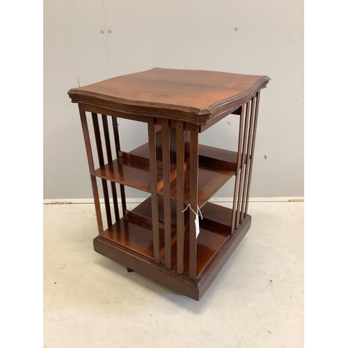 Lot 1051      