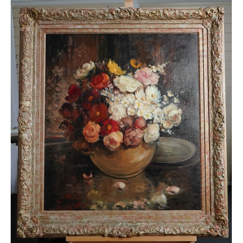 10 - § Fernand Toussaint  (Belgian, 1873–1956)Still life study of mixed flowers in a vase,signed lower ri... 