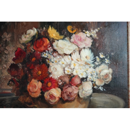 10 - § Fernand Toussaint  (Belgian, 1873–1956)Still life study of mixed flowers in a vase,signed lower ri... 