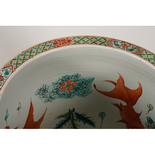 A good pair of large Chinese famille rose fish bowls, 19th century ...