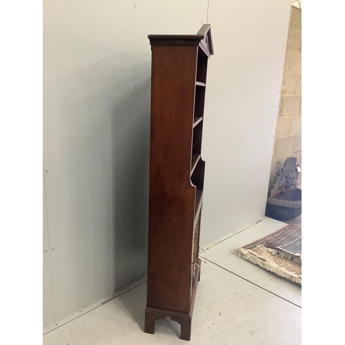 2017 - A Regency style mahogany open bookcase, width 60cm, depth 26cm, height 166cm