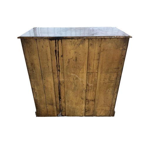 2058 - A George IV mahogany chest of drawers, width 107cm, depth 52cm, height 112cm