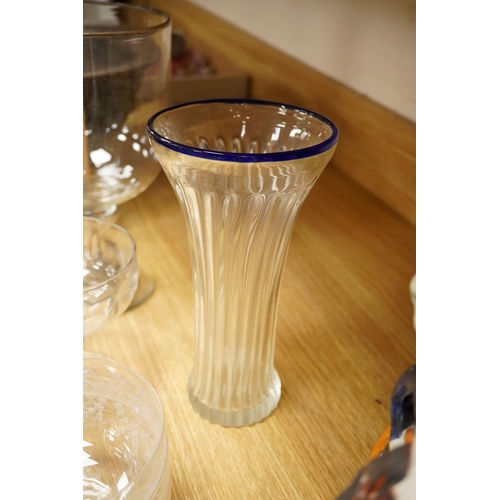 2450 - A group of 19th century and later glass; including a set of finger bowls, a comport and large glass ... 