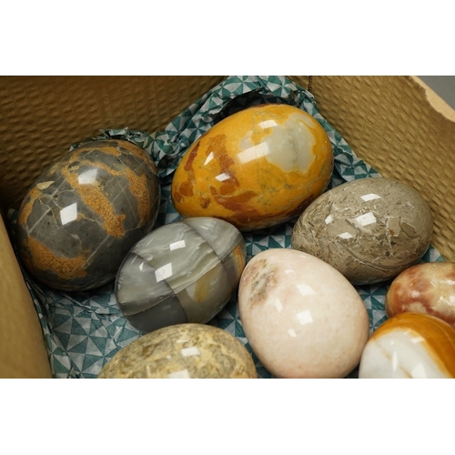 2488 - A collection of mineral eggs