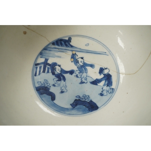 2504 - A Chinese blue and white bowl, Kangxi period, 20.5cm diameter
