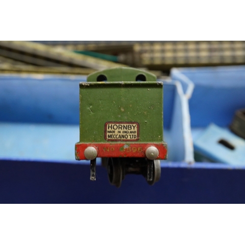 253 - A small collection of Hornby Dublo railway for 3-rail running, including; an LNER class N2, 0-6-2T l... 