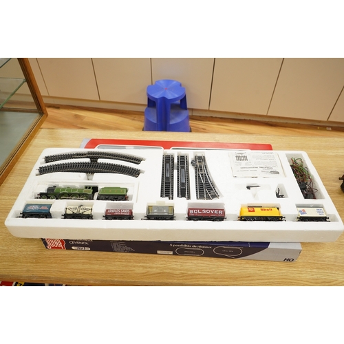 258 - A collection of 00 gauge model railway, including three box train sets by Jouef, Mainline and Hornby... 