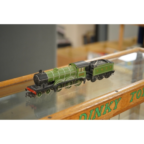 258 - A collection of 00 gauge model railway, including three box train sets by Jouef, Mainline and Hornby... 