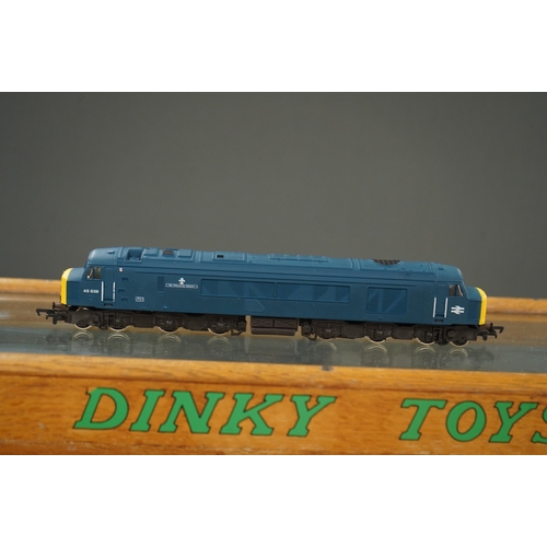 258 - A collection of 00 gauge model railway, including three box train sets by Jouef, Mainline and Hornby... 