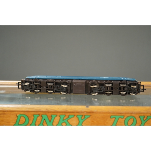 258 - A collection of 00 gauge model railway, including three box train sets by Jouef, Mainline and Hornby... 