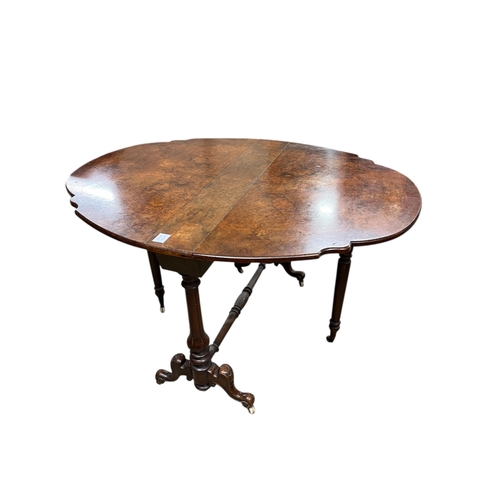 62 - A Victorian walnut Sutherland table, width 92cm, height 68cm